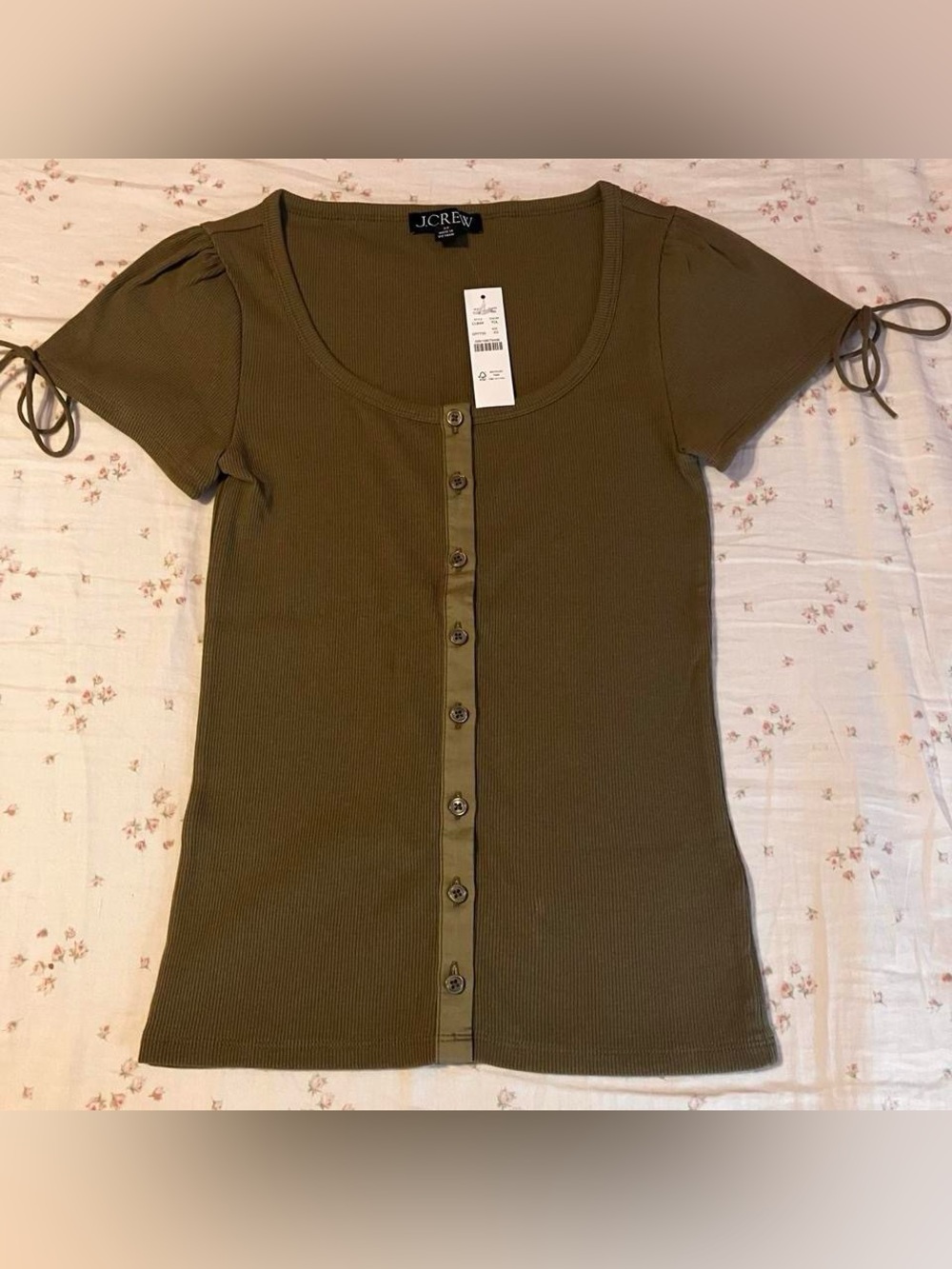 NWT J.Crew Ribbed Button Up Top - Picture 2 of 5